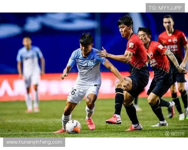 广州与深圳羽毛球队赛后复盘分析比赛经验与战术调整探讨