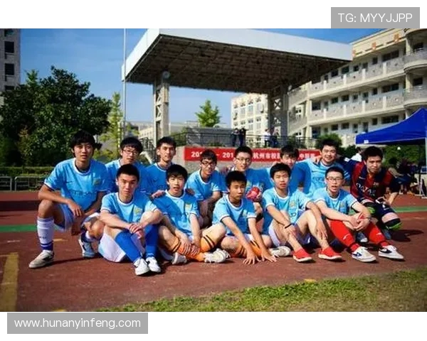 杭州足球队与广州足球队的耐力较量赛后分析与总结 杭州足球队与广州足球队的耐力较量赛后分析与总结