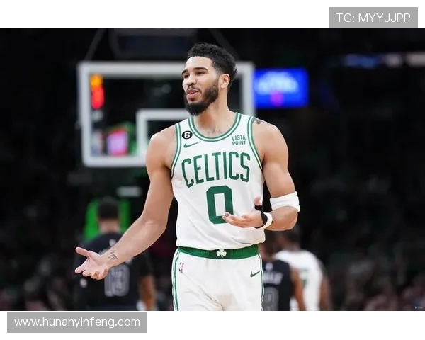 凯尔特人对摩顿的精彩对决分析与赛后点评全景回顾