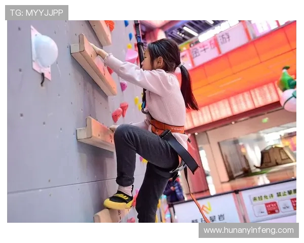 重庆极限运动队在攀岩联赛中的意识表现分析与点评