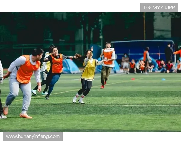 飞盘盛宴:探秘广州飞盘队的极速风采与团队协作