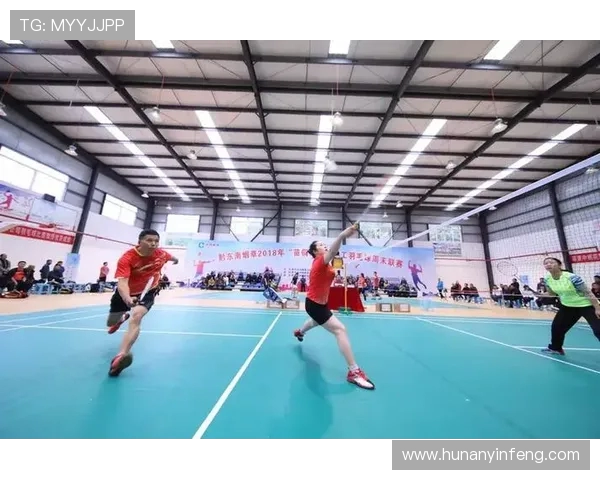 北京羽毛球队团队协作引发热议球员间配合与默契的争论与反思