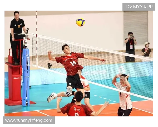 南京排球队的训练与赛事状态全解析展现排球魅力与团队精神 南京排球队的训练与赛事状态全解析展现排球魅力与团队精神