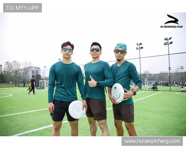 深圳飞盘队创新高飞盘配合排名引发热议展现团队实力与默契