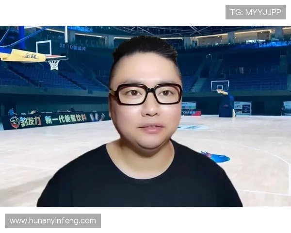 南京篮球队在挑战赛中以81分稳居积分榜首位展现强劲实力